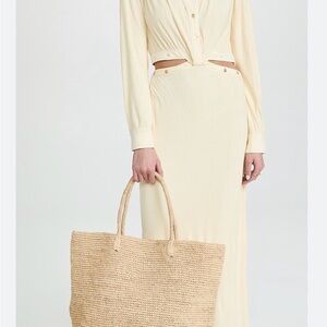 Hat Attack Jane Tote in Natural- NWOT